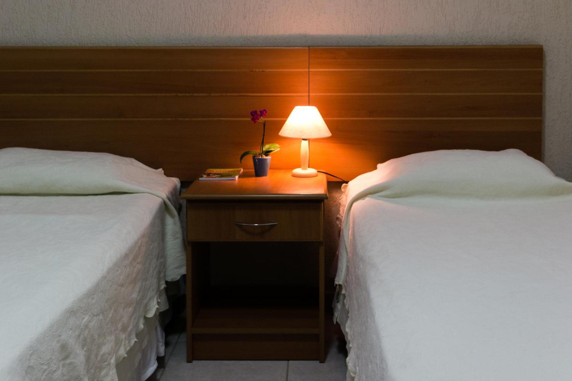 סאו פאולו Hotel Pousada Bonita - 150M Metro Paraiso E 1Km Do Inicio Av Paulista חדר תמונה